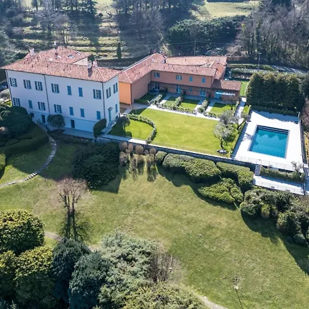 Guesthost - Two-room In With Pool! Apartment *