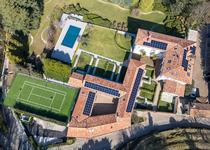 Guesthost - Two-room In With Pool! * Комо