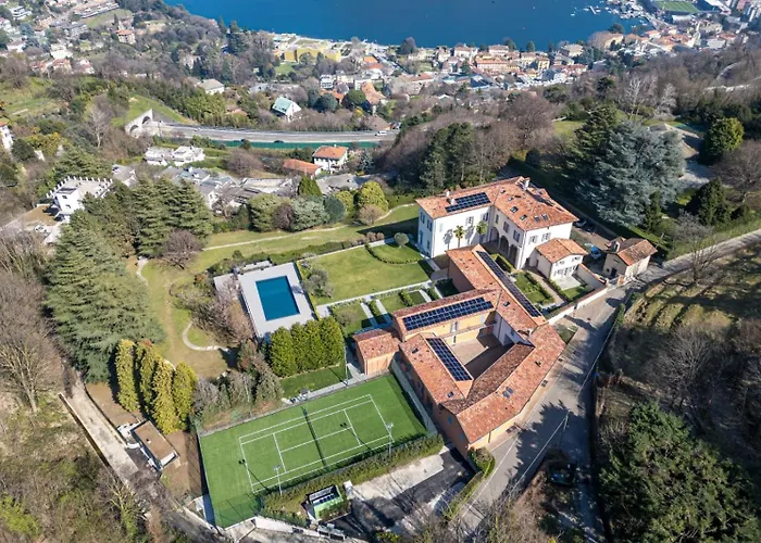 Guesthost - Two-room In With Pool! דירה *