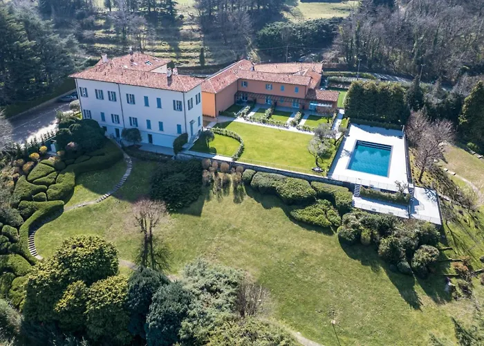 Guesthost - Two-room In With Pool! דירה *