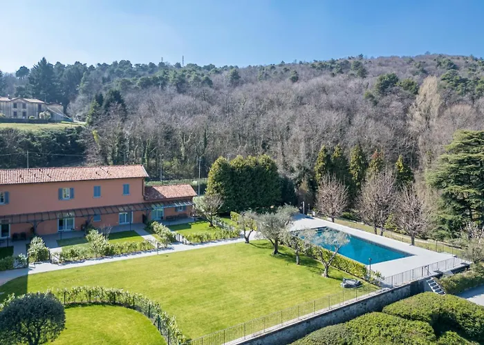 Guesthost - Two-room In With Pool! דירה *