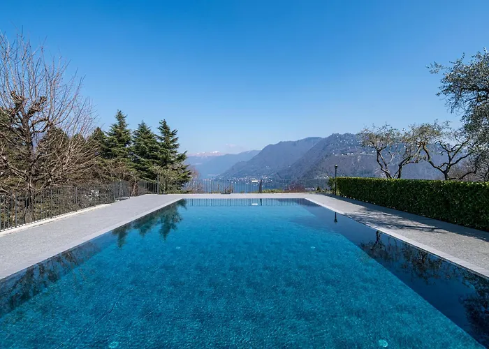 Guesthost - Two-room In With Pool! *