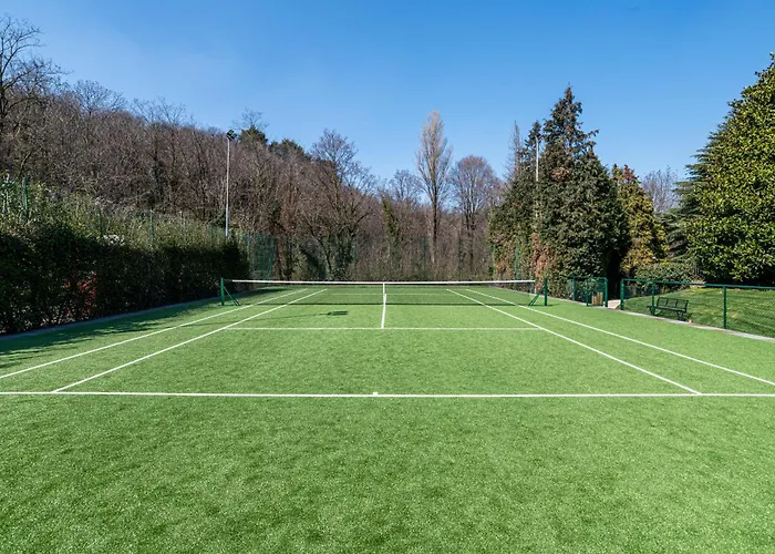 Guesthost - Two-room In With Pool! *