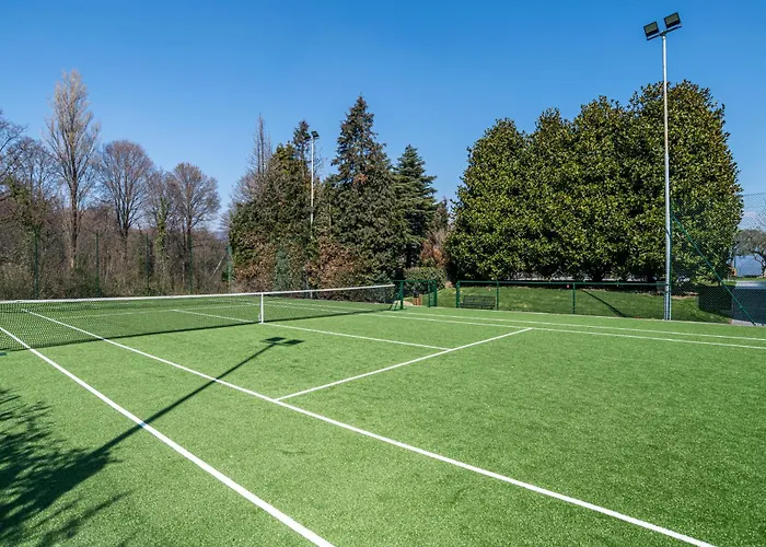 Guesthost - Two-room In With Pool! דירה *