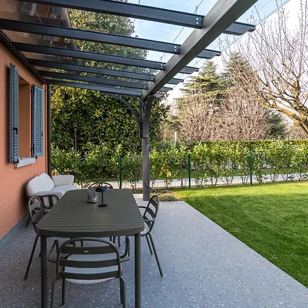 Guesthost - Two-room In With Pool! Όπως